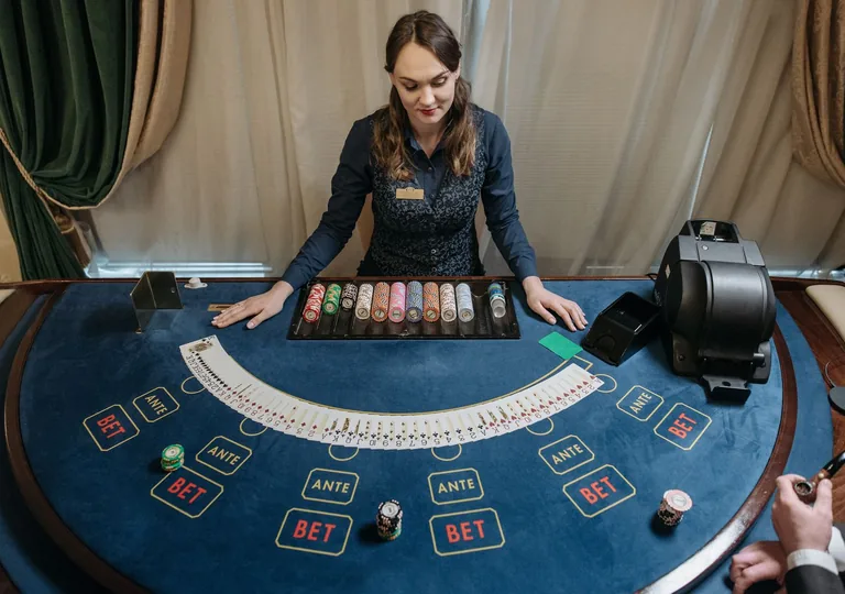Cassino ao vivo da Mostbet com crupiê real